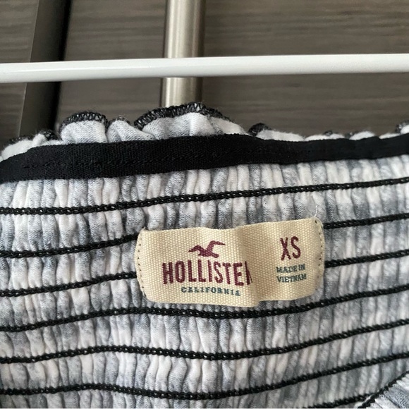 Hollister Off The Shoulder Gingham Top - Picture 3 of 4